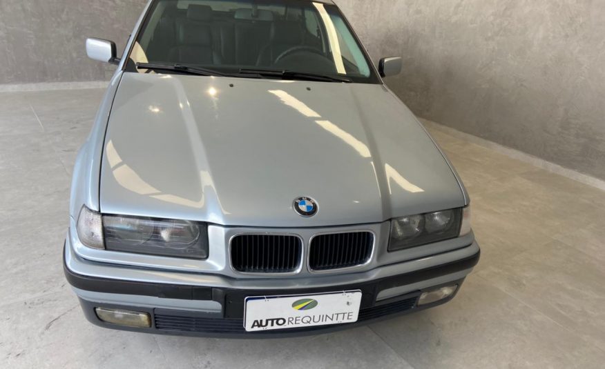 BMW /// 318I /// 1995/1995 /// IMPORTAÇAO REGINO ///